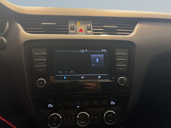 Skoda Octavia 15 of 18