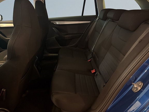 Skoda Octavia 13 of 18