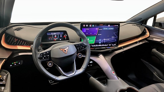 Cupra Tavascan 9 of 12