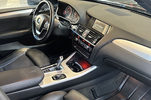 BMW X3 9 of 15