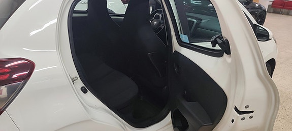 Peugeot 108 10 of 14