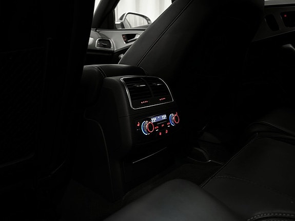 Audi S6 11 of 19