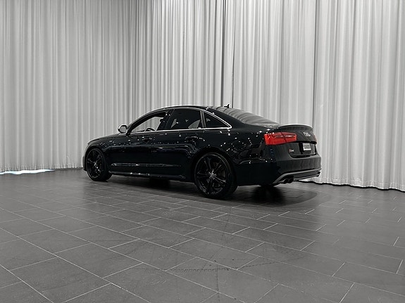 Audi S6 3 of 19