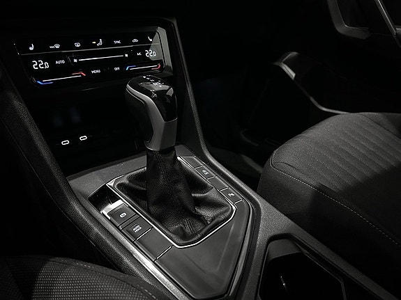 Volkswagen Tiguan Allspace 14 of 14