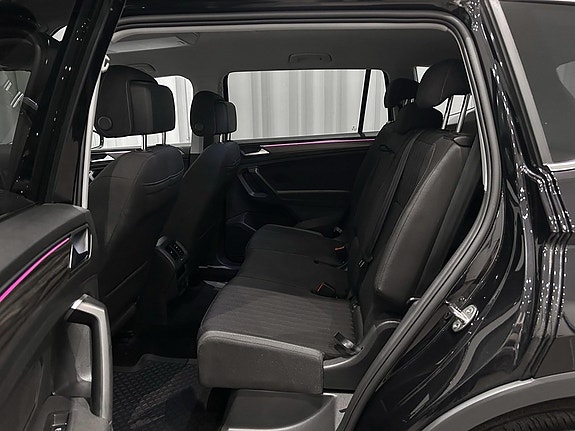 Volkswagen Tiguan Allspace 6 of 14