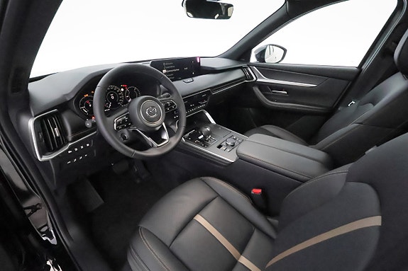 Mazda CX-60 10 of 30