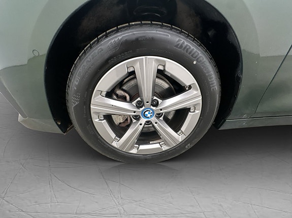 BMW 225e 27 of 30