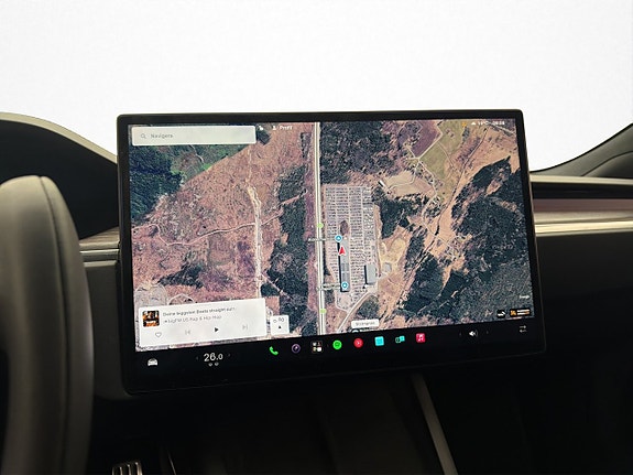 Tesla Model S 16 of 30