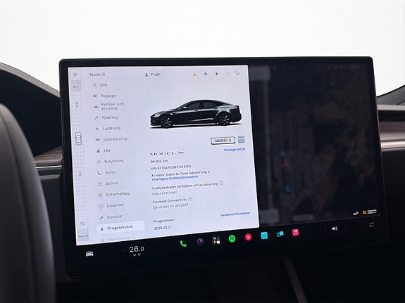 Tesla Model S 20 of 30