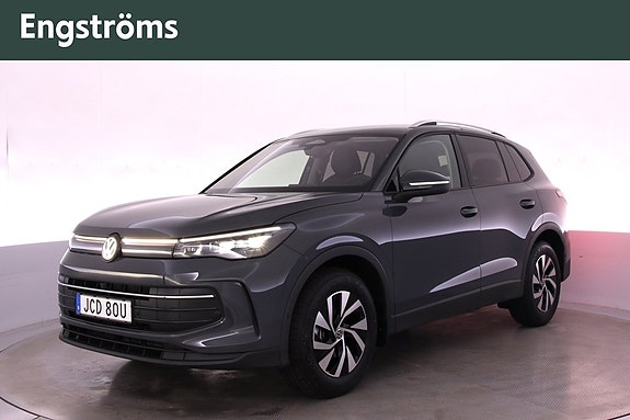 Volkswagen Tiguan 6 of 9