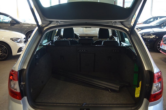 Skoda Octavia Scout 27 of 28