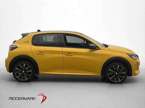 Peugeot e-208 9 of 30