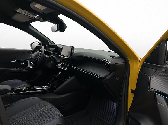 Peugeot e-208 24 of 30