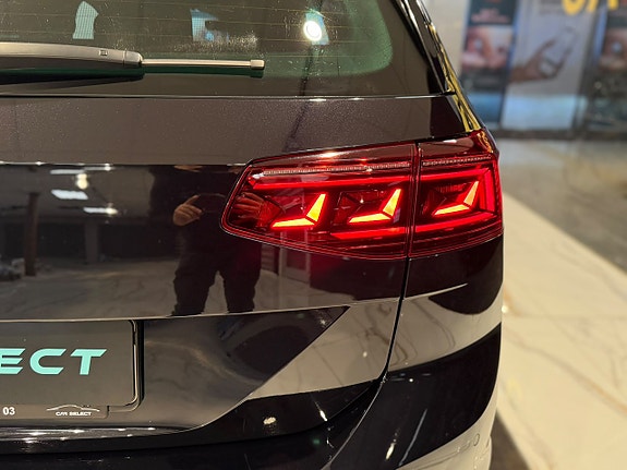 Volkswagen Passat 27 of 29