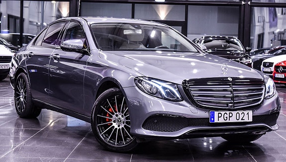 Mercedes-Benz E 220 d 2 of 21