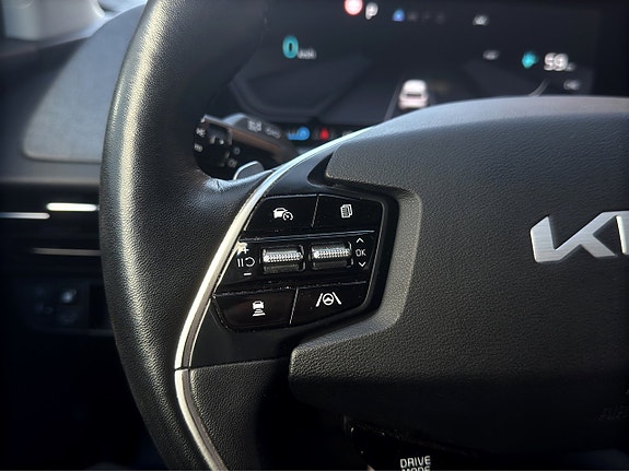 Kia EV6 15 of 21