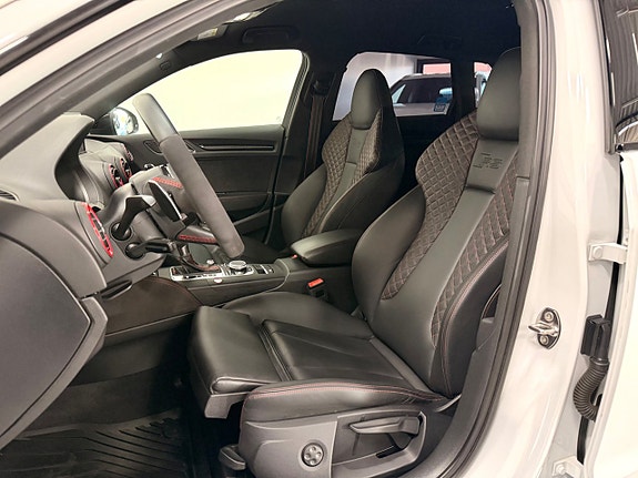 Audi A3 17 of 30