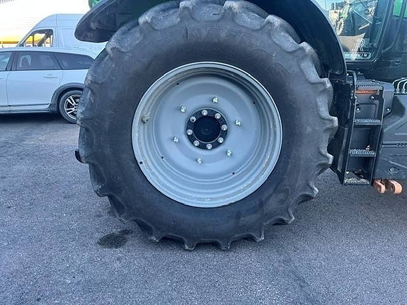 Deutz-Fahr 6145.4 Powershift 6 of 16