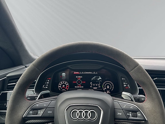 Audi RS Q8 15 of 30
