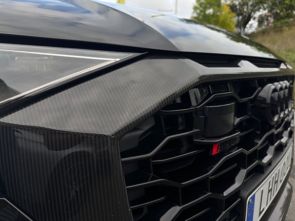 Audi RS Q8 10 of 30