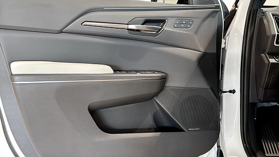 Kia EV5 11 of 13
