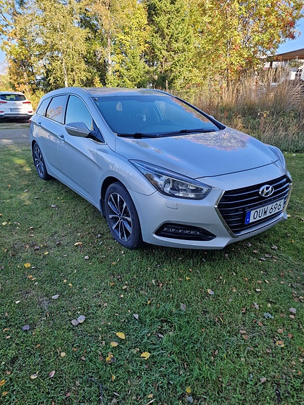 Hyundai i40 3 of 10
