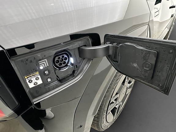 Kia EV9 12 of 30