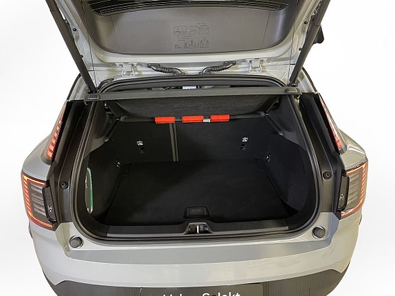 Volvo EX30 10 of 16