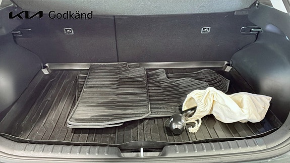 Kia e-Niro 12 of 12