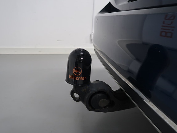 Volkswagen Passat 14 of 30