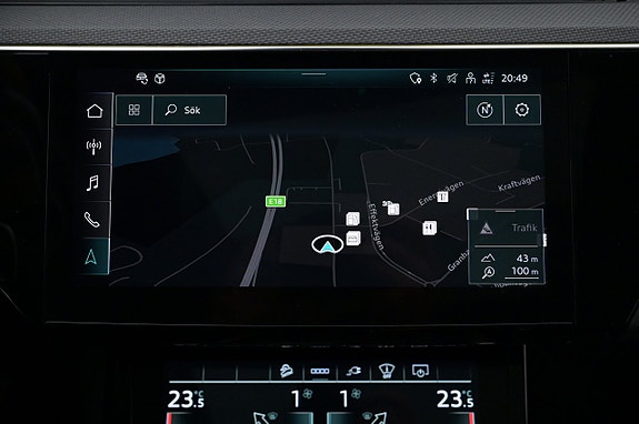 Audi e-tron 14 of 27