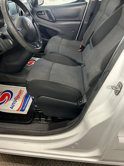 Citroen Berlingo 9 of 17