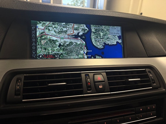 BMW 535d 12 of 17