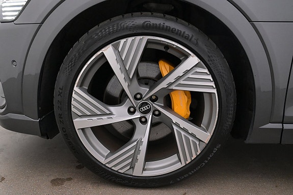 Audi e-tron Sportback 27 of 27