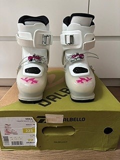 Product image 1 of 5