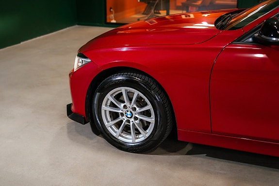 BMW 318d 7 of 21