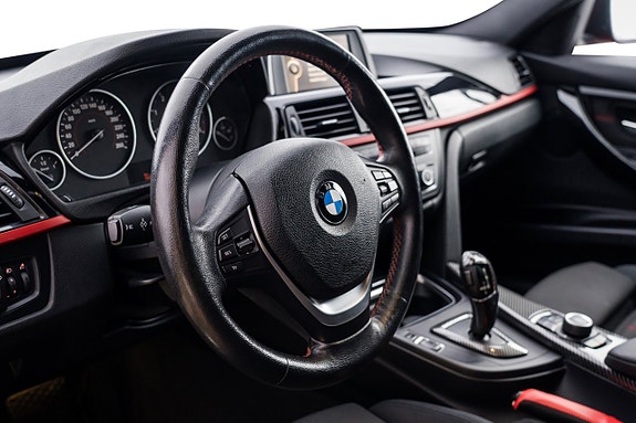 BMW 318d 11 of 21