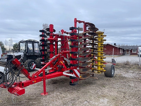 Pöttinger TerraDisc 5001 T Demo! 4 of 4