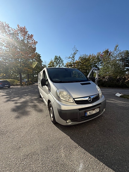 Opel Vivaro 7 of 7