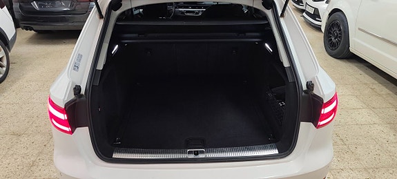 Audi A4 10 of 19