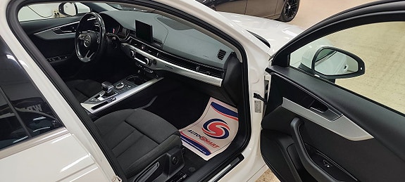 Audi A4 12 of 19