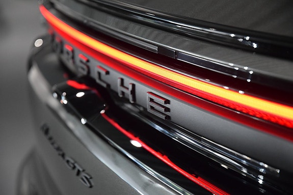 Porsche Macan GTS 26 of 26