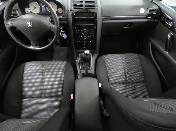 Peugeot 407 9 of 13