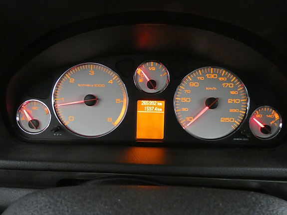 Peugeot 407 5 of 13