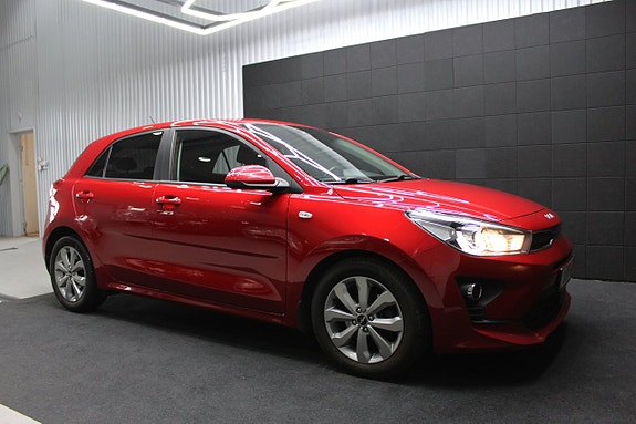 Kia Rio 8 of 17