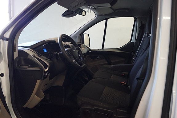 Ford Transit Custom 6 of 20