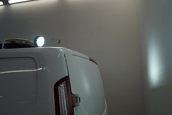 Ford Transit Custom 18 of 20