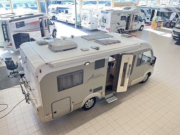 Bürstner AVIANO I 684 P (AC+Solcell+4 000 kg+TRUMA) 6 of 22