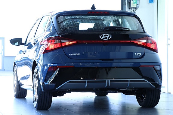 Hyundai i20 3 of 16