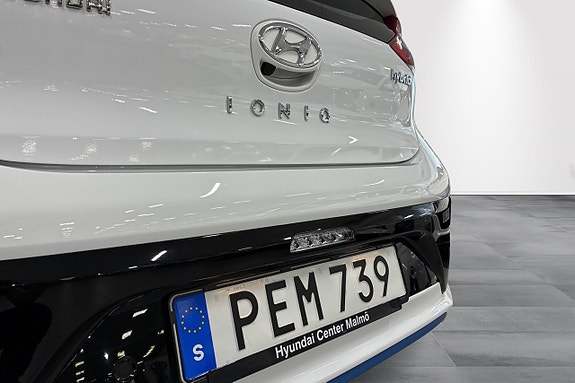 Hyundai IONIQ 9 of 17